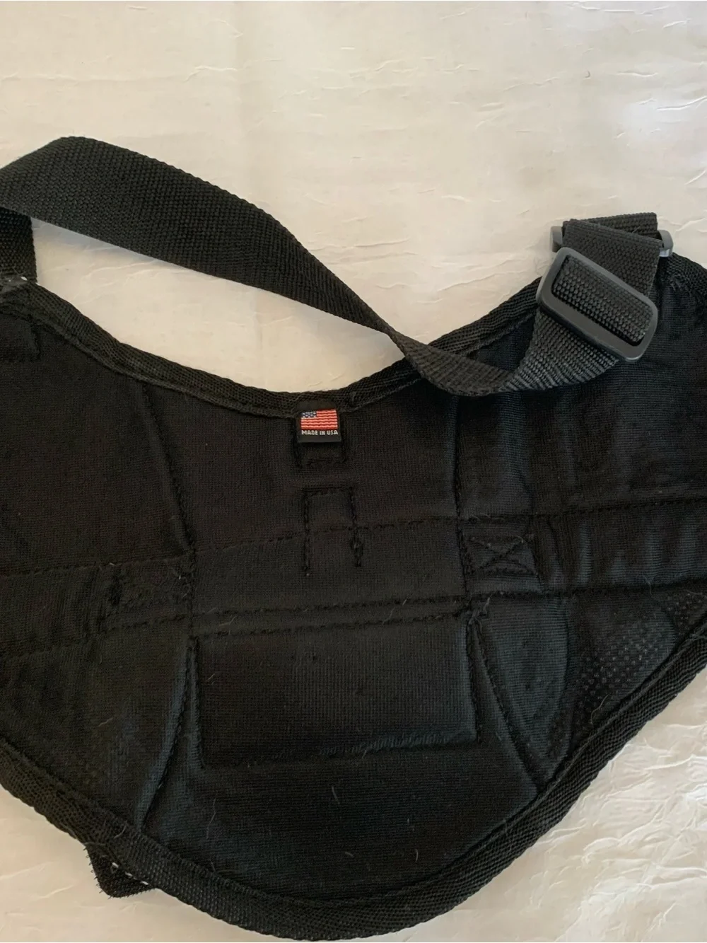 Do Not Pet, Black and Red breathable dog Harness.  Chest 30 inches. L/XL